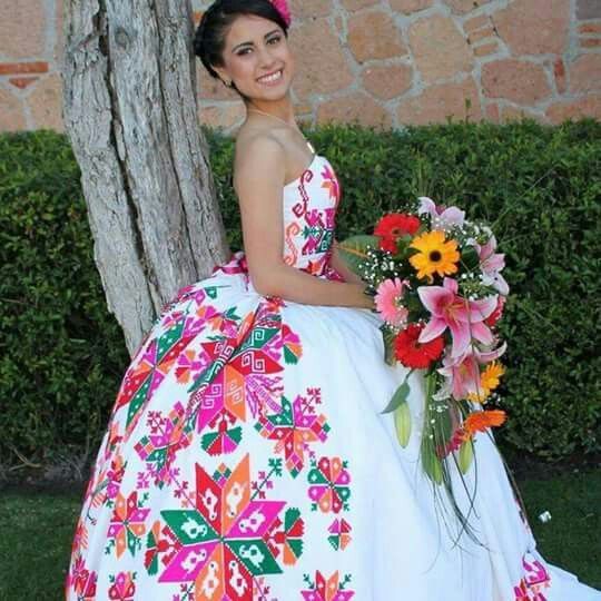 ▷ Fotos De Los Mejores Vestidos De Xv Años Mexicanos